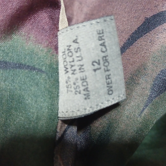 SIGNATURE WOMENS COAT SIZE 12 P IN A BEAUTIFUL NAVY BLUE WOOL 💙 - Picture 10 of 11